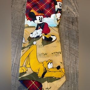 Mickey Mouse & Goofy, Disney Men’s golf tie